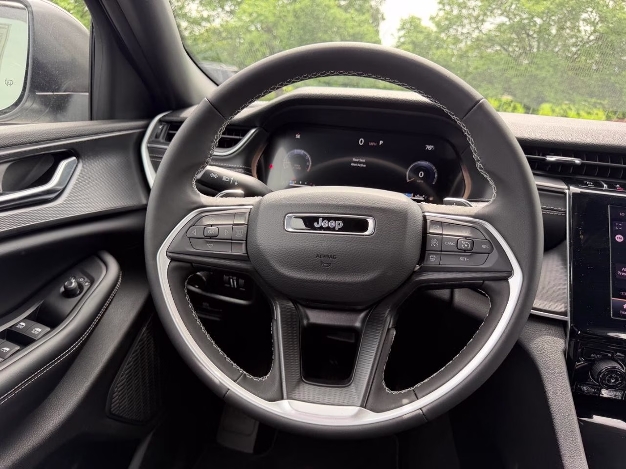 2026 Silver Zynith Jeep Grand Cherokee Laredo 4X4 SUV