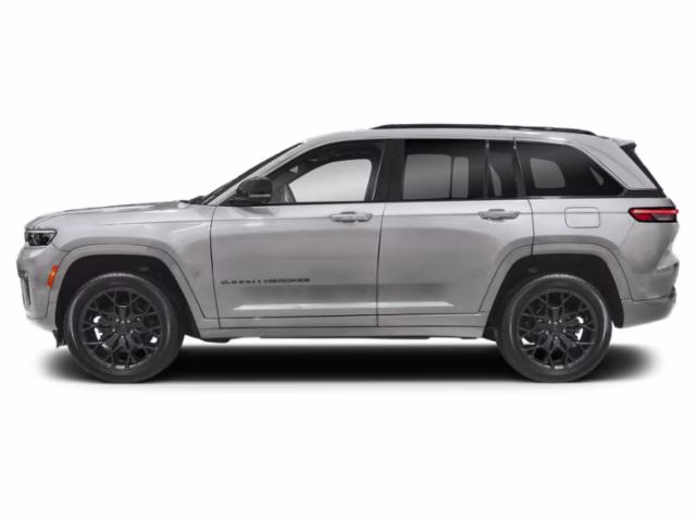 2026 Silver Zyn Jeep Grand Cherokee Laredo 4X4 SUV