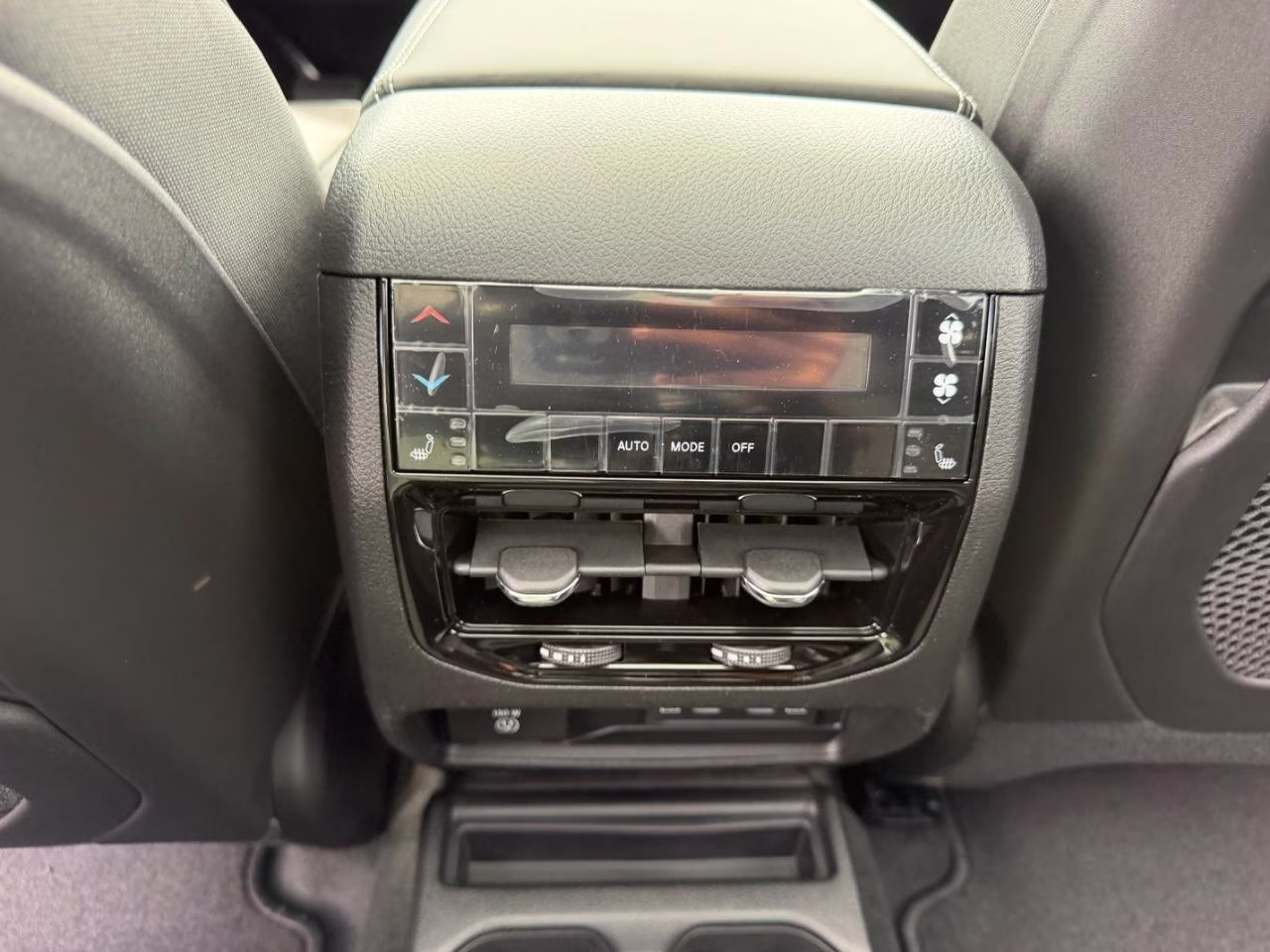 2026 Silver Zynith Jeep Grand Cherokee L Limited 4X4 SUV
