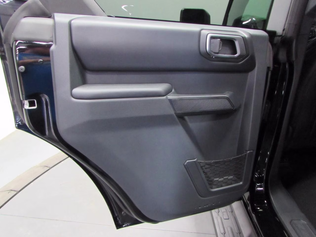 2026 Shadow Black Ford Bronco Outer Banks 4X4 SUV