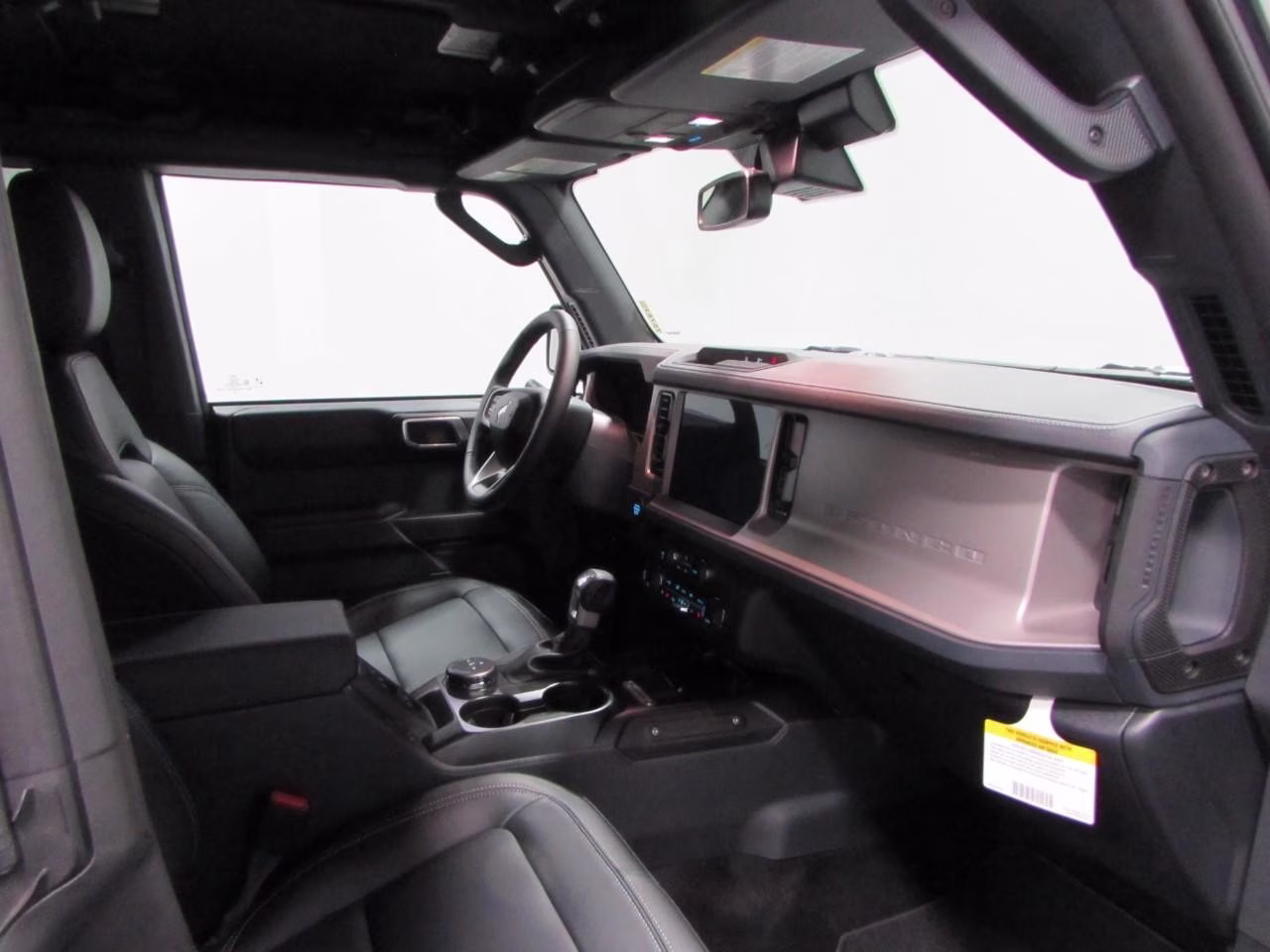 2026 Shadow Black Ford Bronco Outer Banks 4X4 SUV