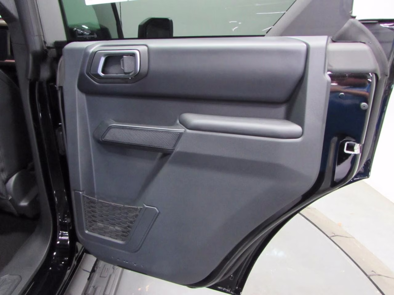 2026 Shadow Black Ford Bronco Outer Banks 4X4 SUV