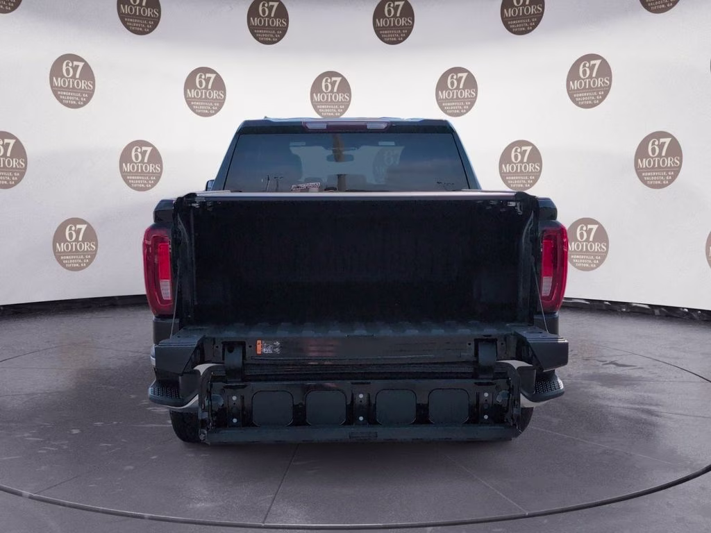 2023 Onyx Black GMC Sierra 1500 SLT 4X4 Truck
