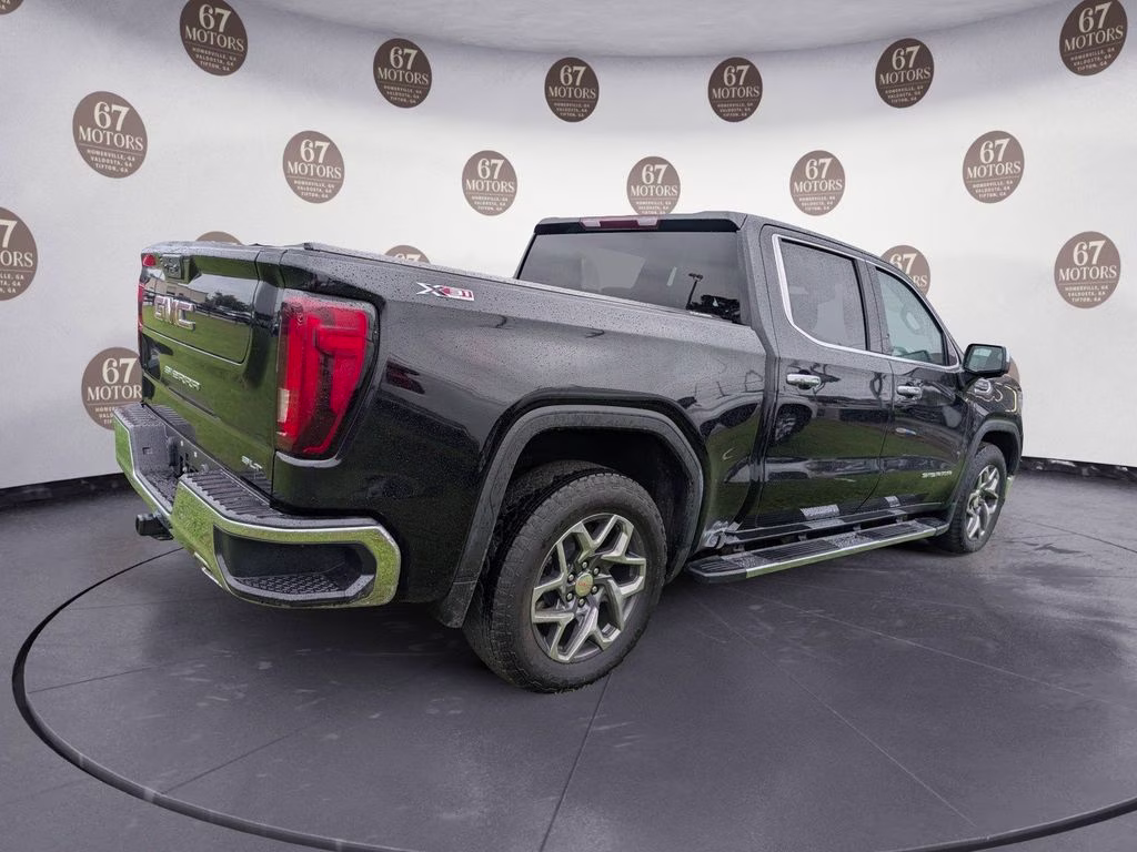 2023 Onyx Black GMC Sierra 1500 SLT 4X4 Truck
