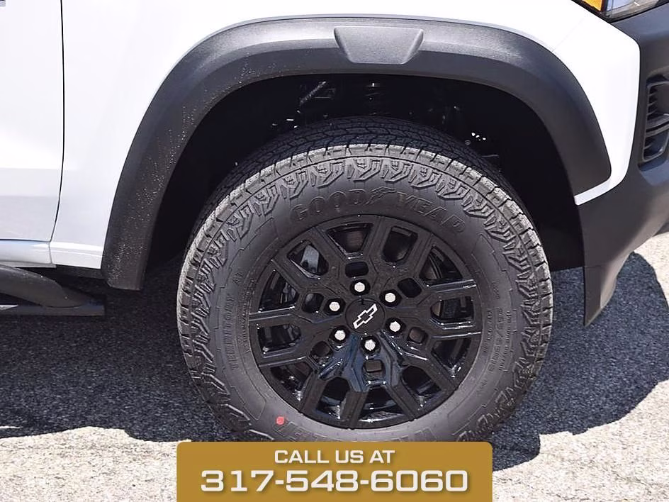 2026 Summit White Chevrolet Colorado Trail Boss 4X4 Truck