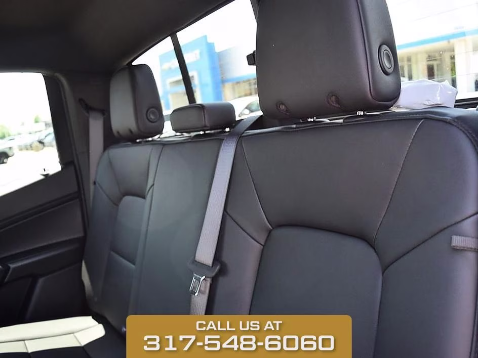 2026 Summit White Chevrolet Colorado Trail Boss 4X4 Truck