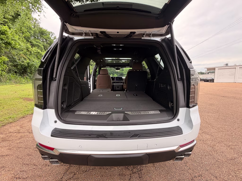 2026 Polar White Tricoat Chevrolet Tahoe High Country 4X4 SUV