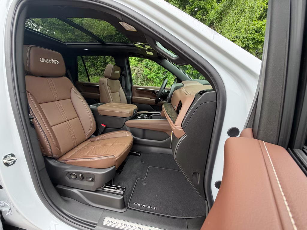 2026 Polar White Tricoat Chevrolet Tahoe High Country 4X4 SUV