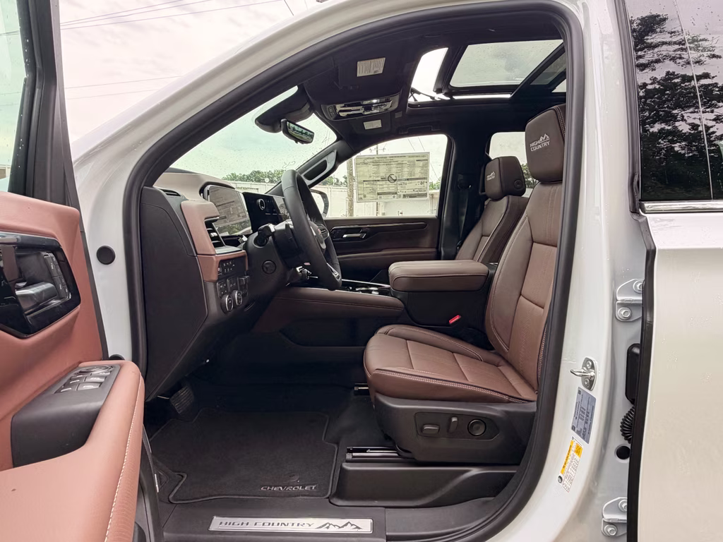 2026 Polar White Tricoat Chevrolet Tahoe High Country 4X4 SUV