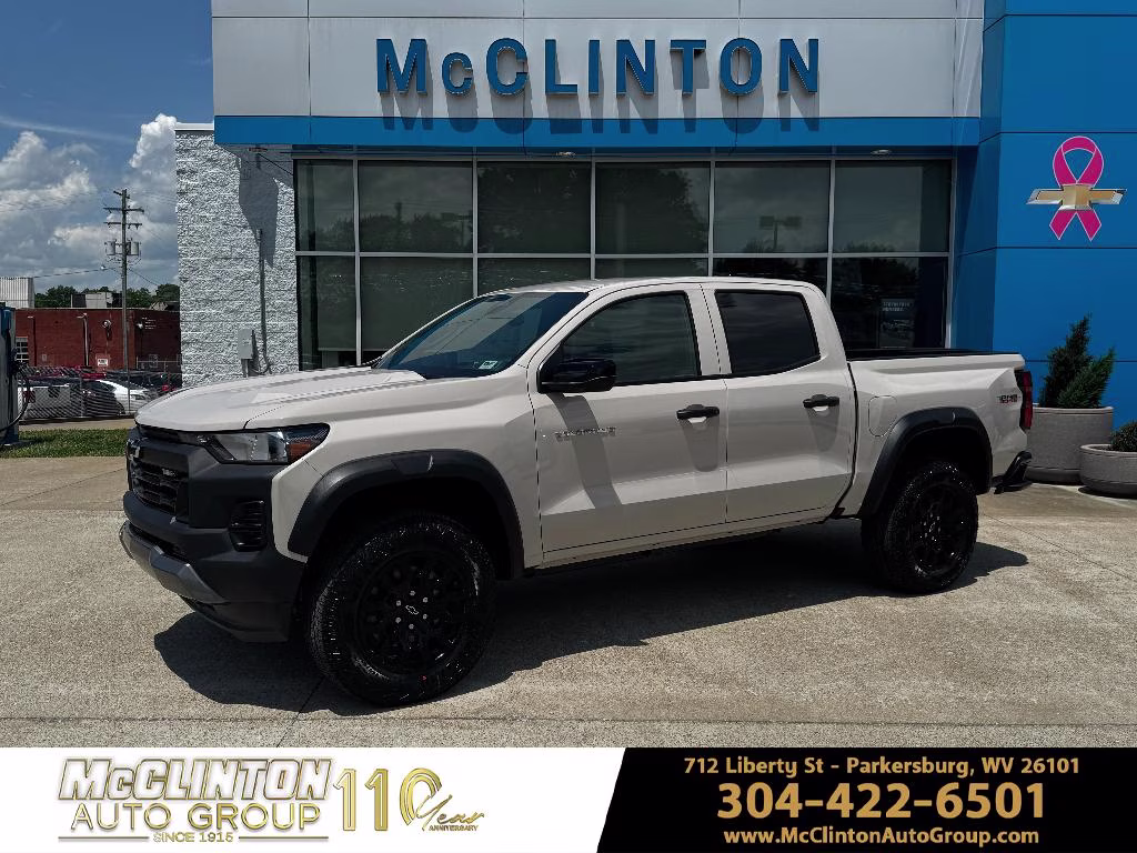 2026 White Sands Chevrolet Colorado Trail Boss 4X4 Truck