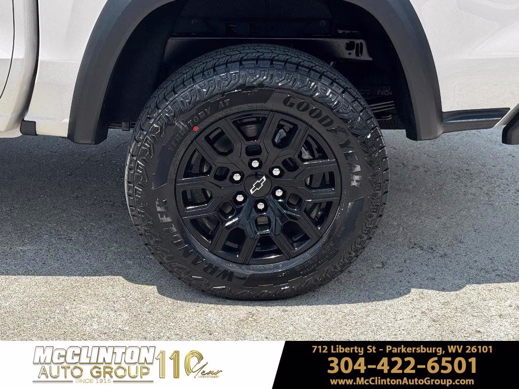 2026 White Sands Chevrolet Colorado Trail Boss 4X4 Truck