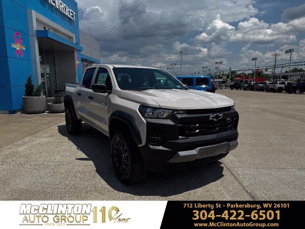 2026 White Sands Chevrolet Colorado Trail Boss 4X4 Truck