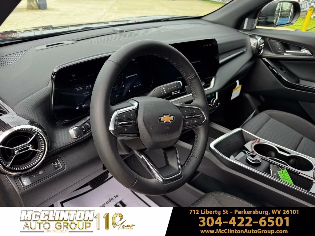 2026 Mosaic Black Metallic Chevrolet Equinox LT FWD SUV