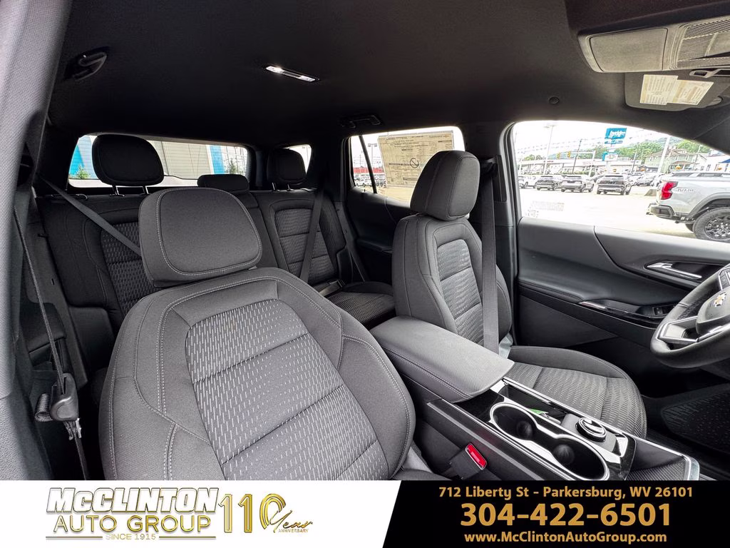 2026 Mosaic Black Metallic Chevrolet Equinox LT FWD SUV