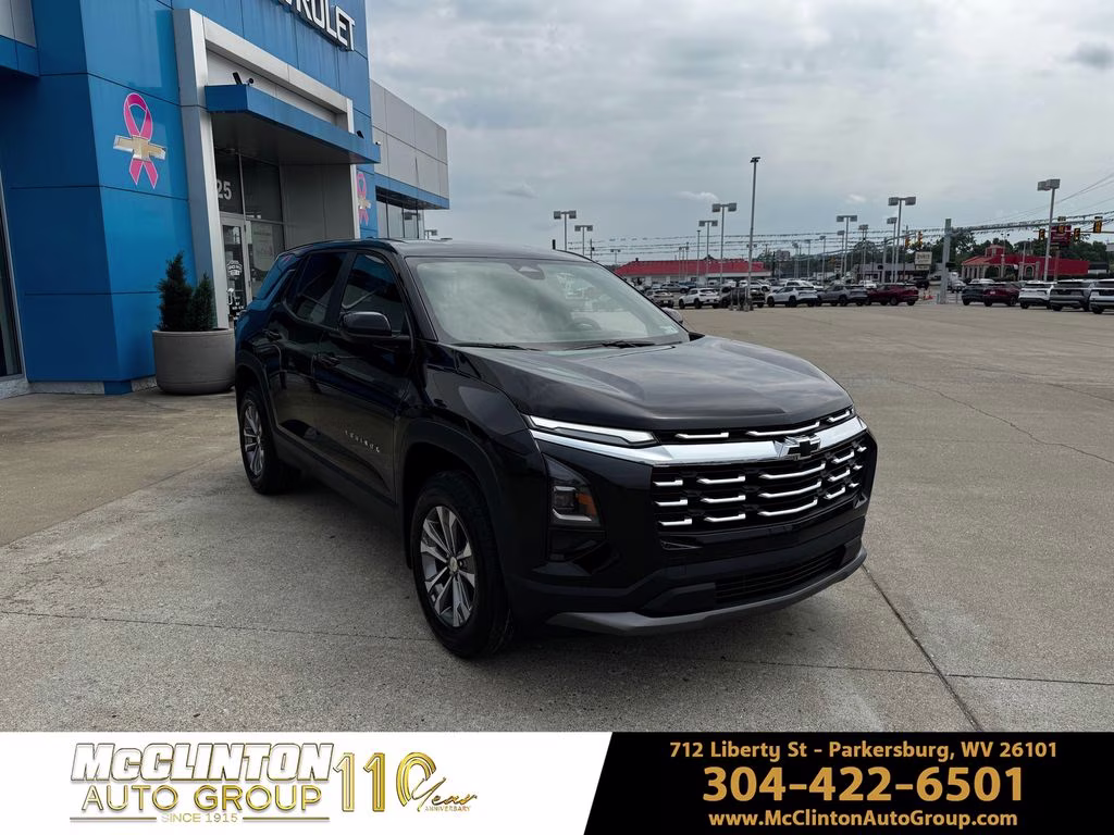 2026 Mosaic Black Metallic Chevrolet Equinox LT FWD SUV