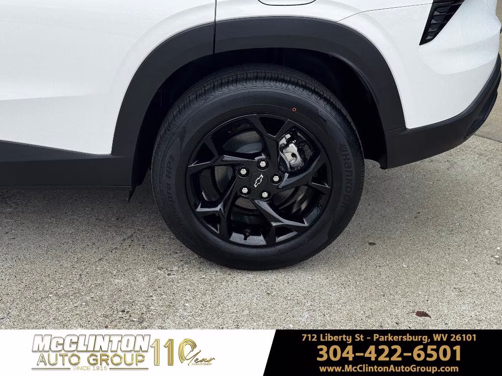 2026 Summit White Chevrolet Trax LT FWD SUV