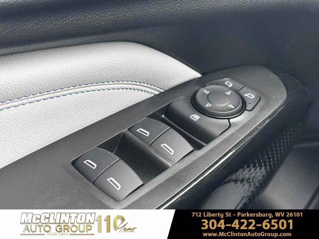 2026 Mosaic Black Metallic Chevrolet Trax LT FWD SUV
