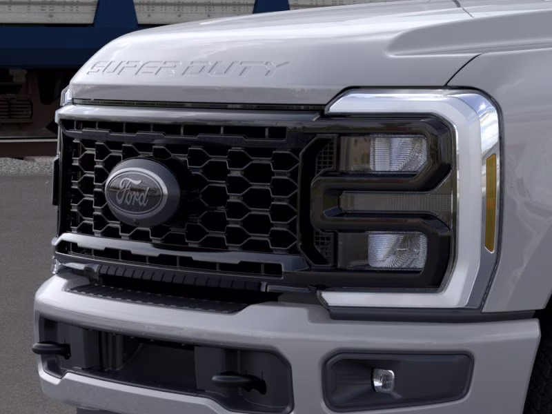 2026 Avalanche Ford Super Duty F-350 SRW LARIAT 4X4 Truck