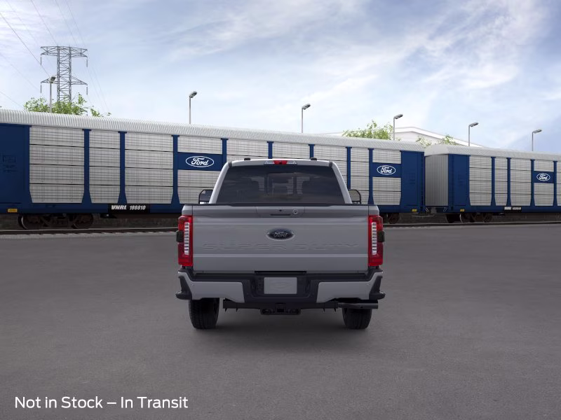 2026 Avalanche Ford Super Duty F-350 SRW LARIAT 4X4 Truck