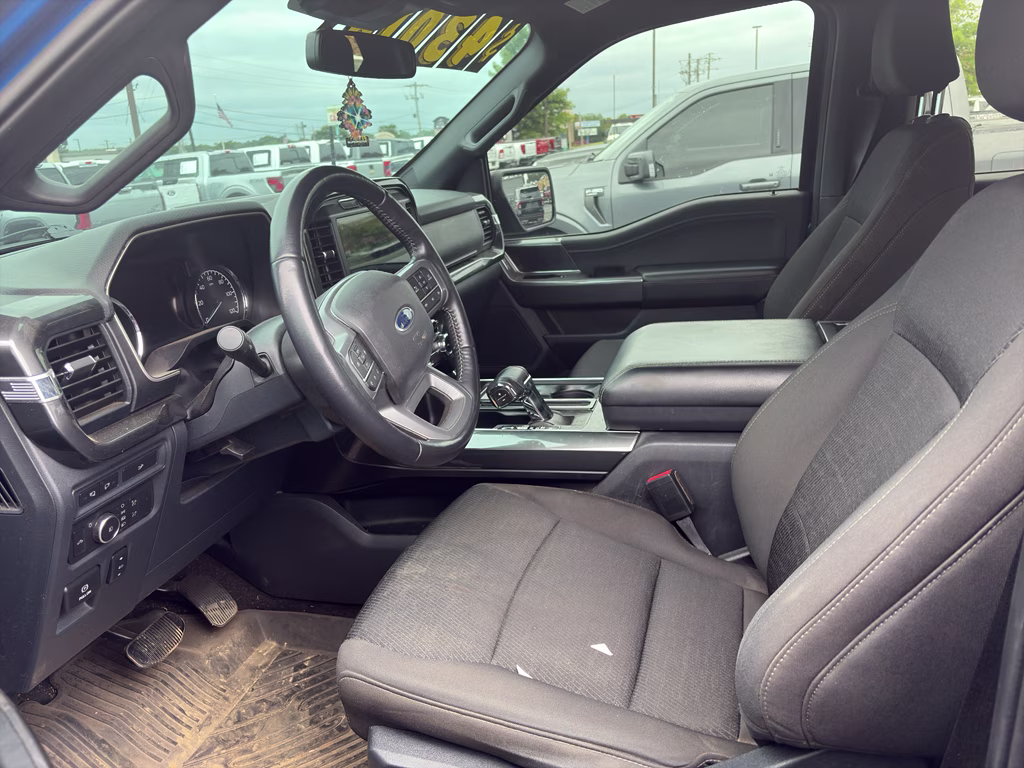 2022 Atlas Blue Metallic Ford F-150 XLT 4X4 Truck