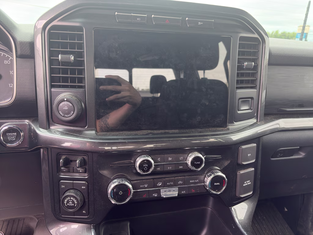2022 Atlas Blue Metallic Ford F-150 XLT 4X4 Truck
