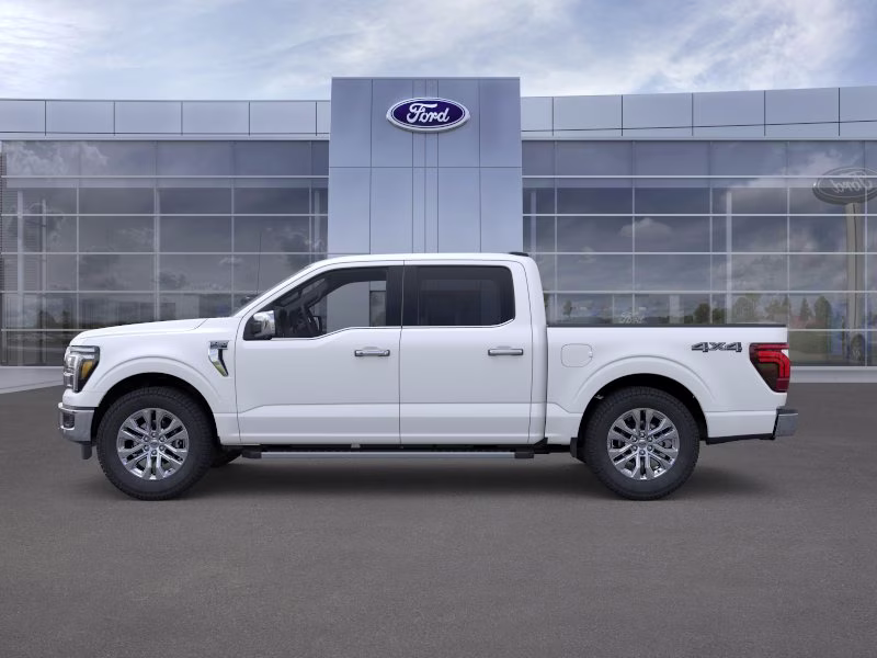 2026 Star White Metallic Tri-Coat Ford F-150 LARIAT 4X4 Truck