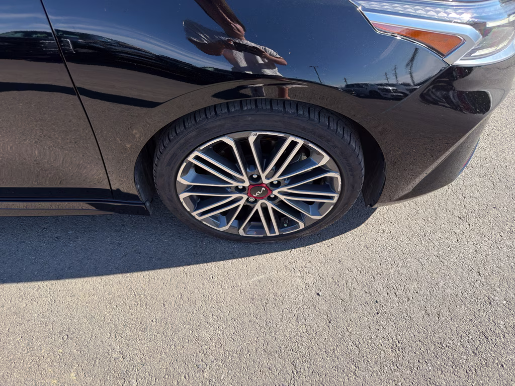 2024 Aurora Black Kia Forte GT FWD Sedan
