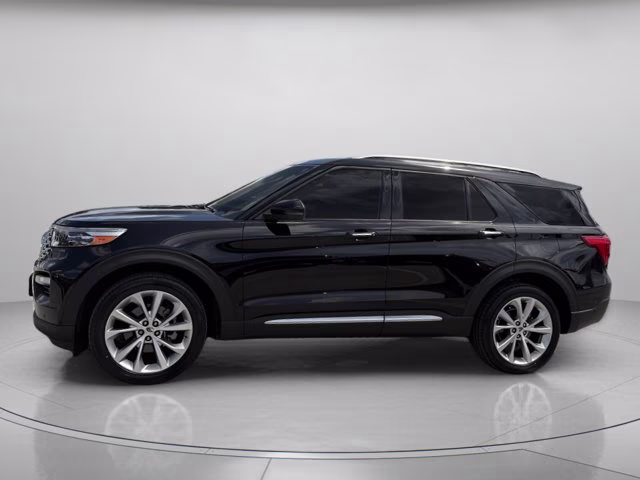 2022 Agate Black Metallic Ford Explorer Platinum 4X4 SUV