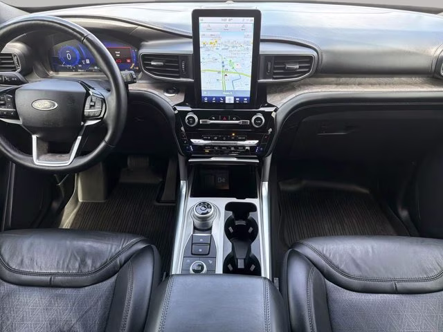 2022 Agate Black Metallic Ford Explorer Platinum 4X4 SUV