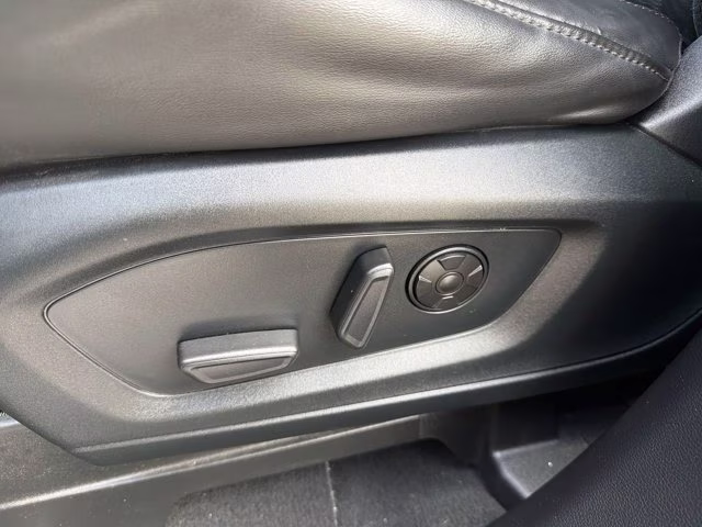 2022 Agate Black Metallic Ford Explorer Platinum 4X4 SUV