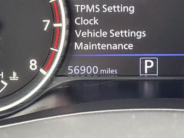 2024 Gun Metallic Nissan Altima 2.5 SV FWD Sedan