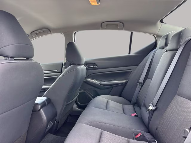 2024 Brilliant Silver Metallic Nissan Altima 2.5 SV FWD Sedan