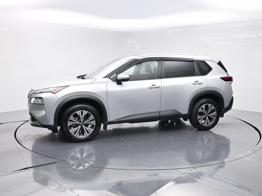 2022 Brilliant Silver Metallic Nissan Rogue SV FWD SUV