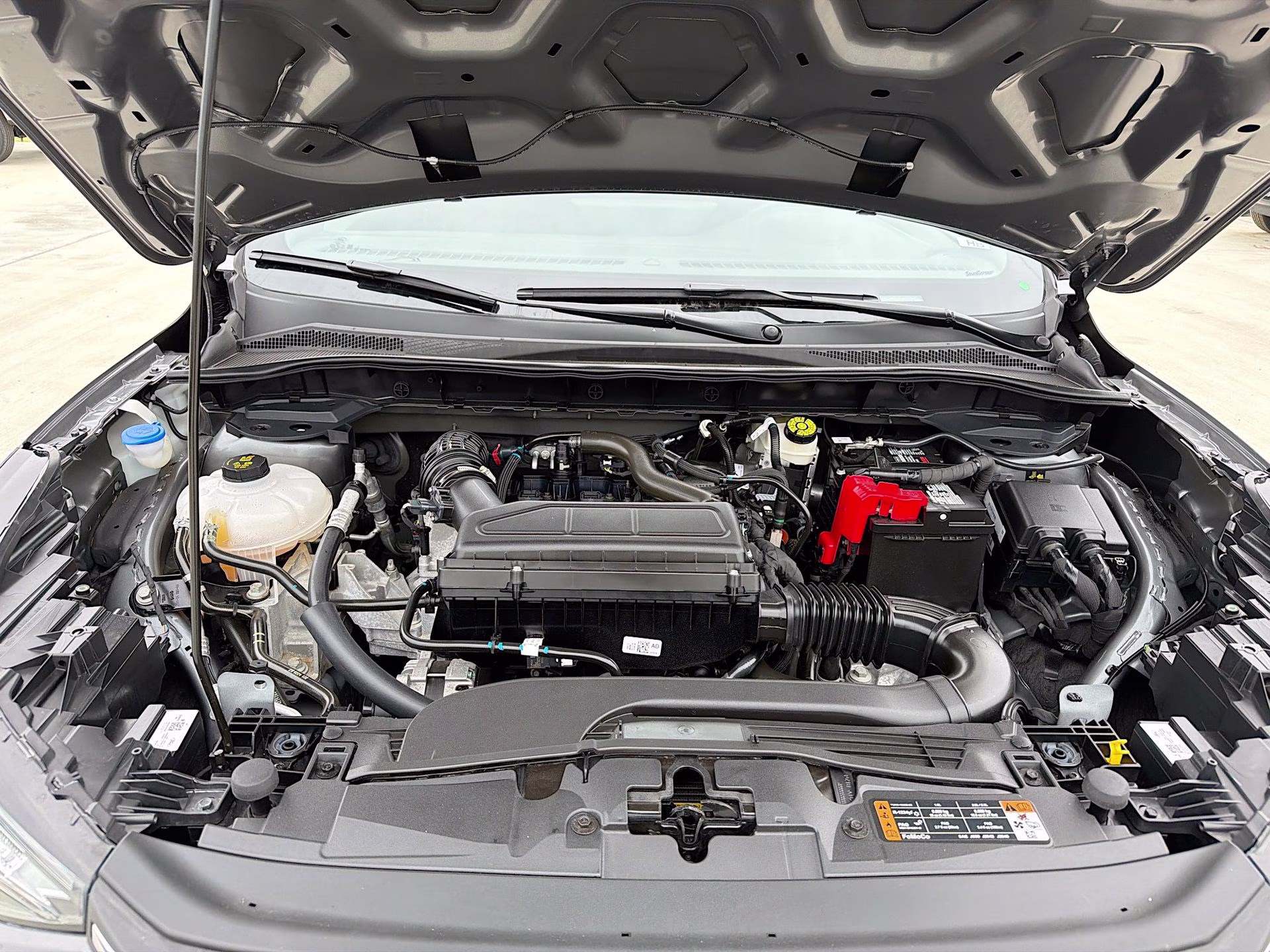 2024 Gray Metallic Ford Escape ST-Line AWD SUV