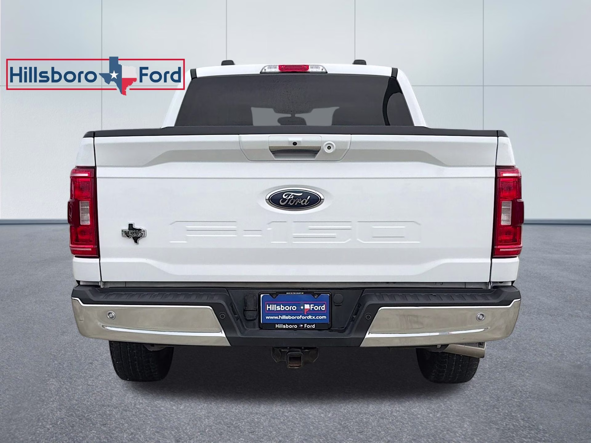 2022 Oxford White Ford F-150 XLT RWD Truck