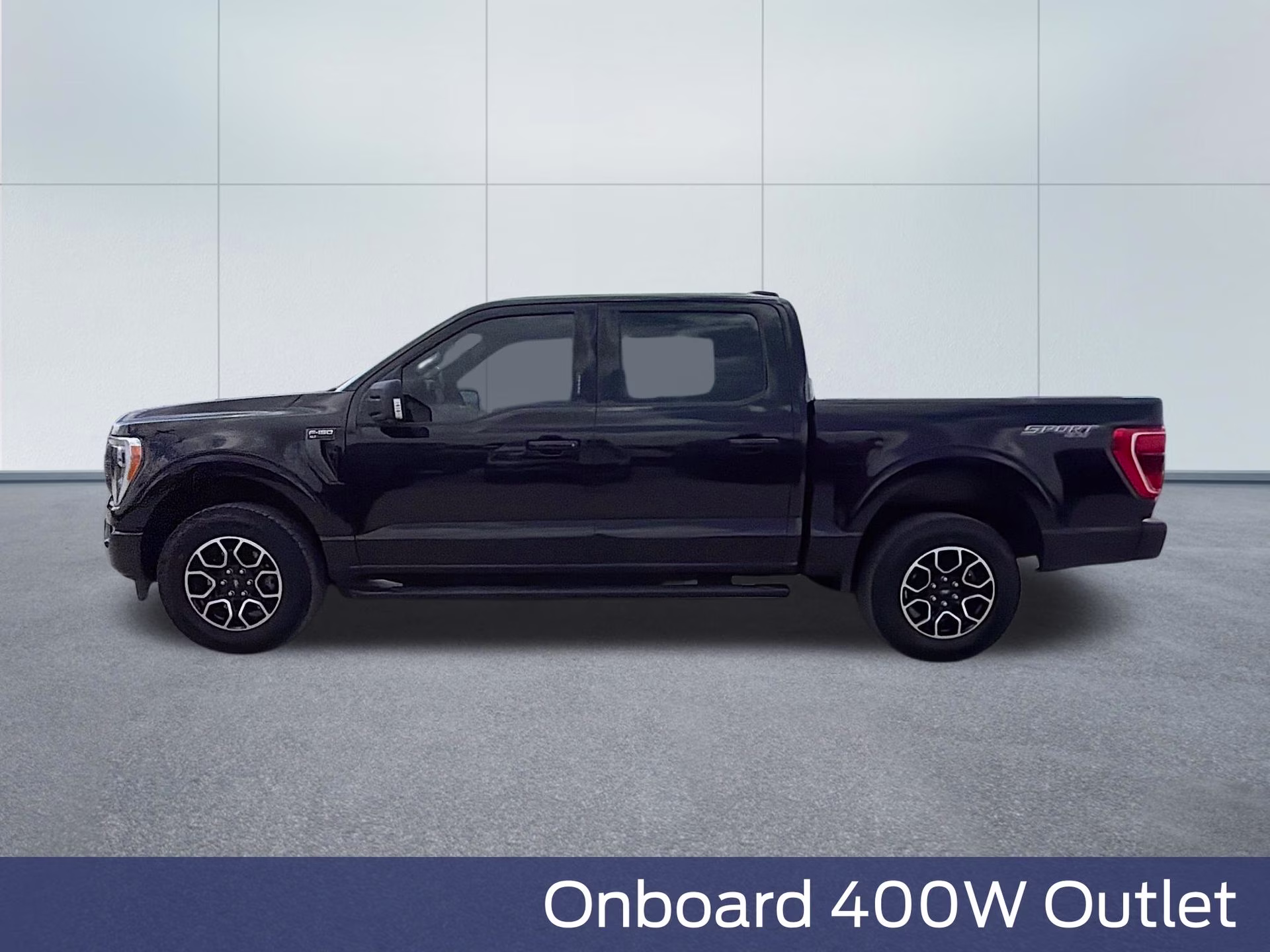2023 Agate Black Metallic Ford F-150 XLT 4X4 Truck