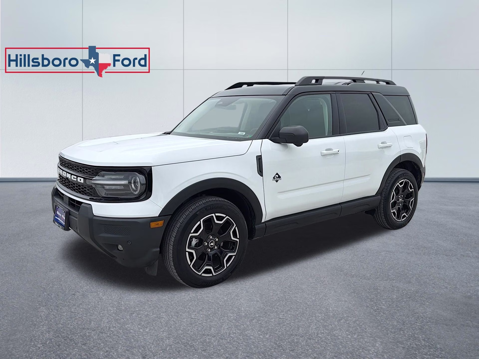 2025 Oxford White Ford Bronco Sport Outer Banks 4X4 SUV