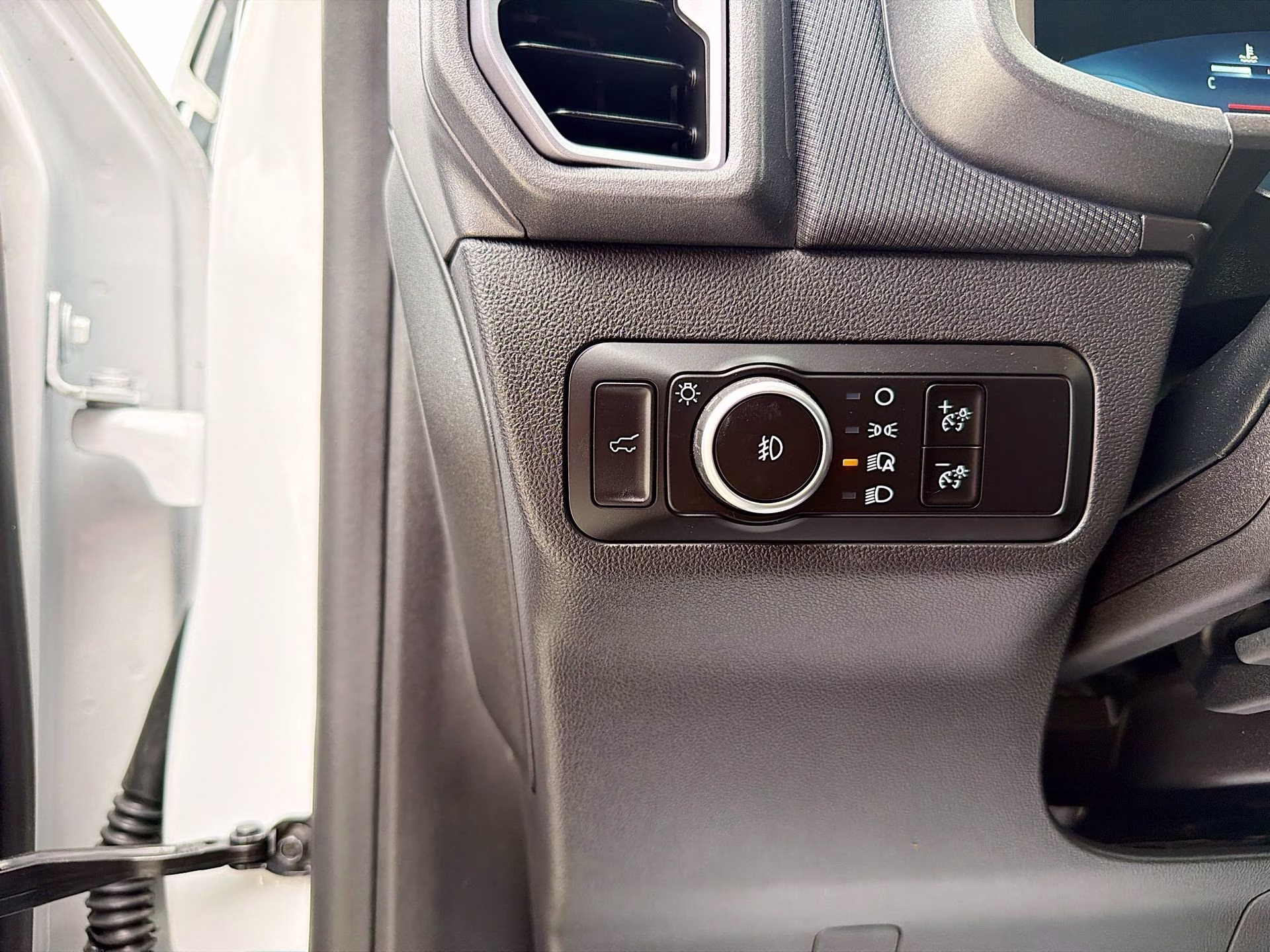 2025 Oxford White Ford Bronco Sport Outer Banks 4X4 SUV