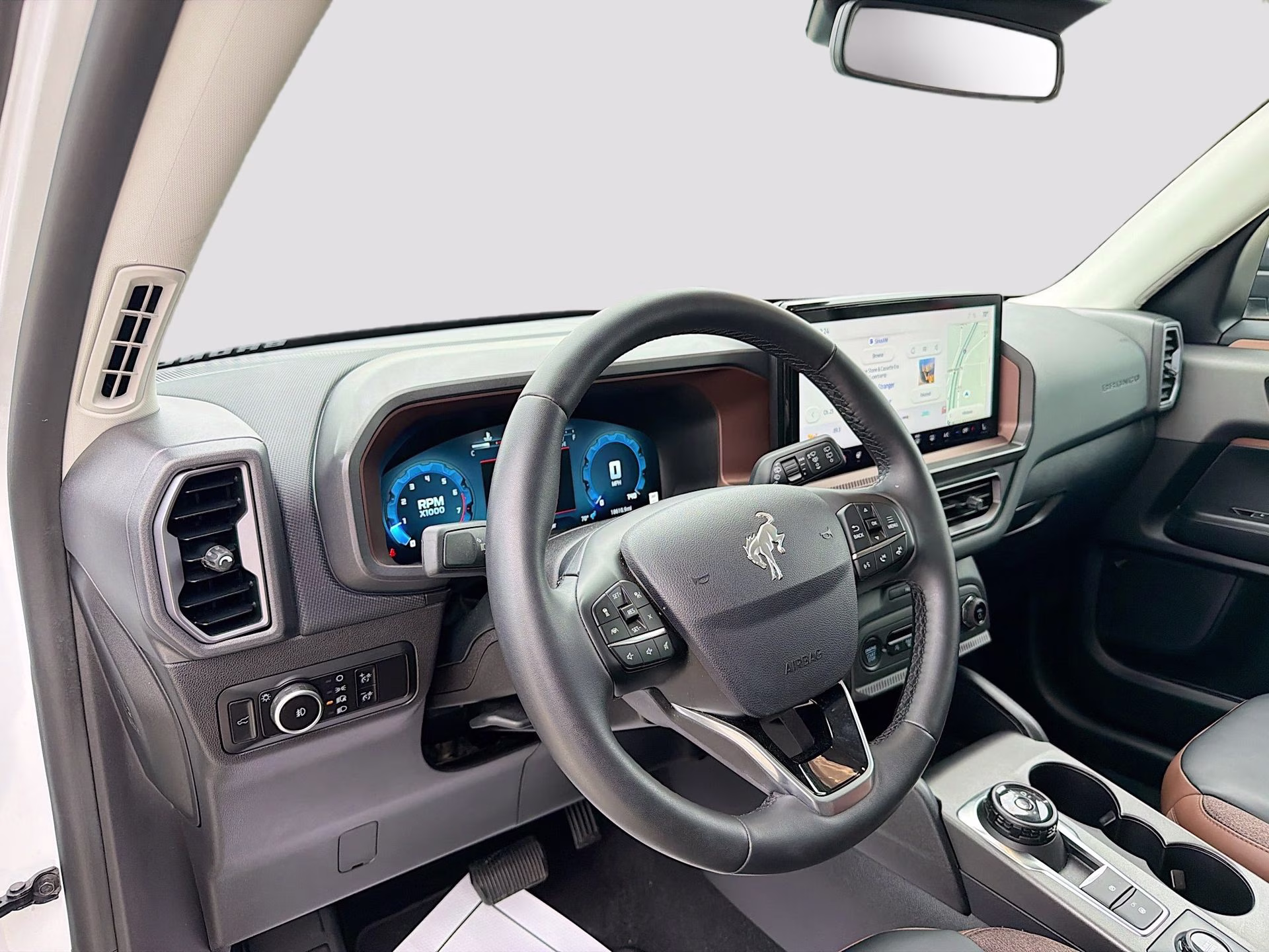 2025 Oxford White Ford Bronco Sport Outer Banks 4X4 SUV