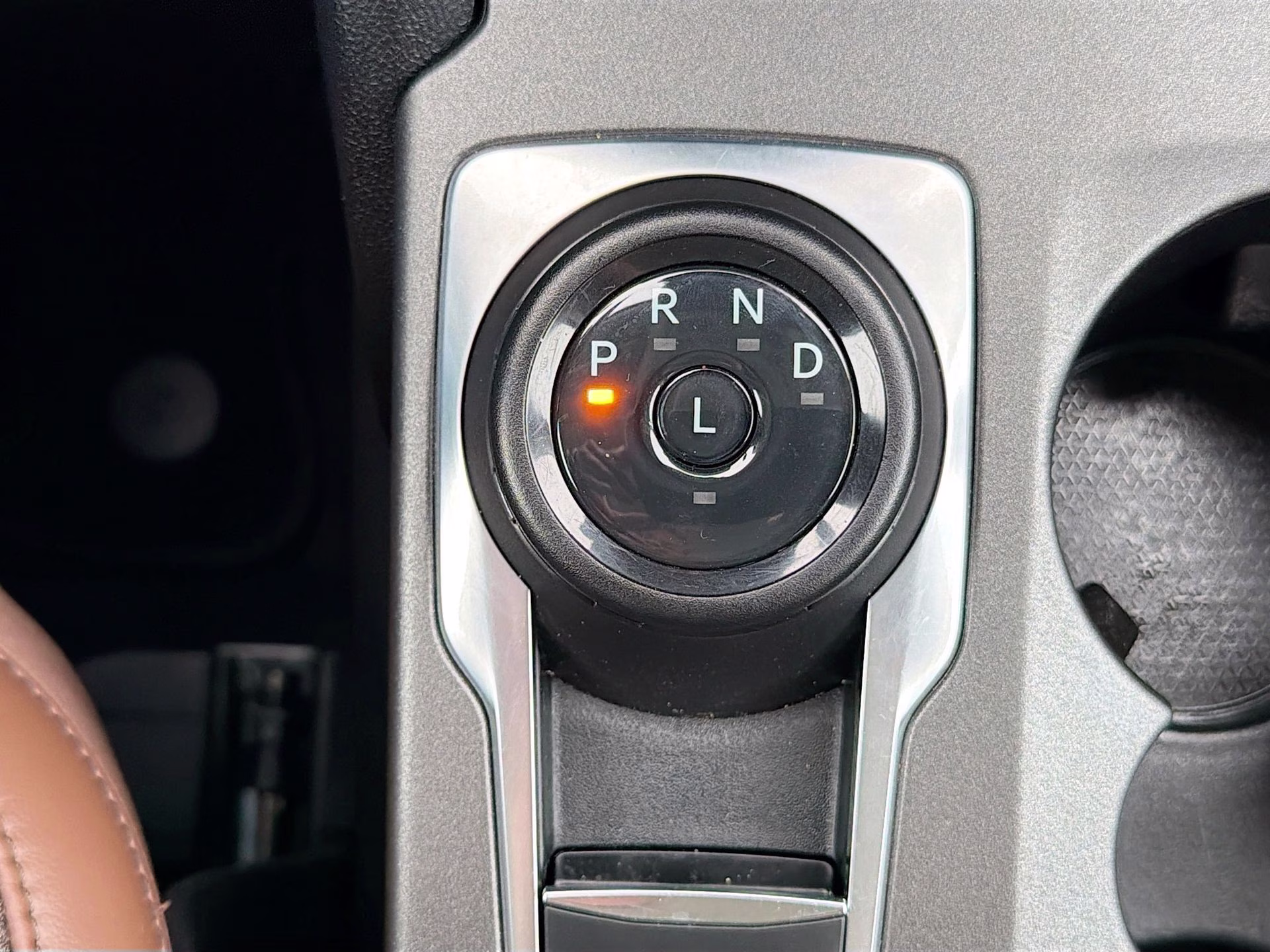 2025 Oxford White Ford Bronco Sport Outer Banks 4X4 SUV