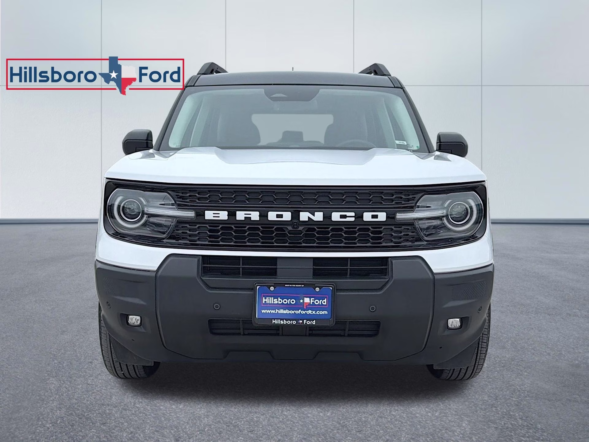 2025 Oxford White Ford Bronco Sport Outer Banks 4X4 SUV