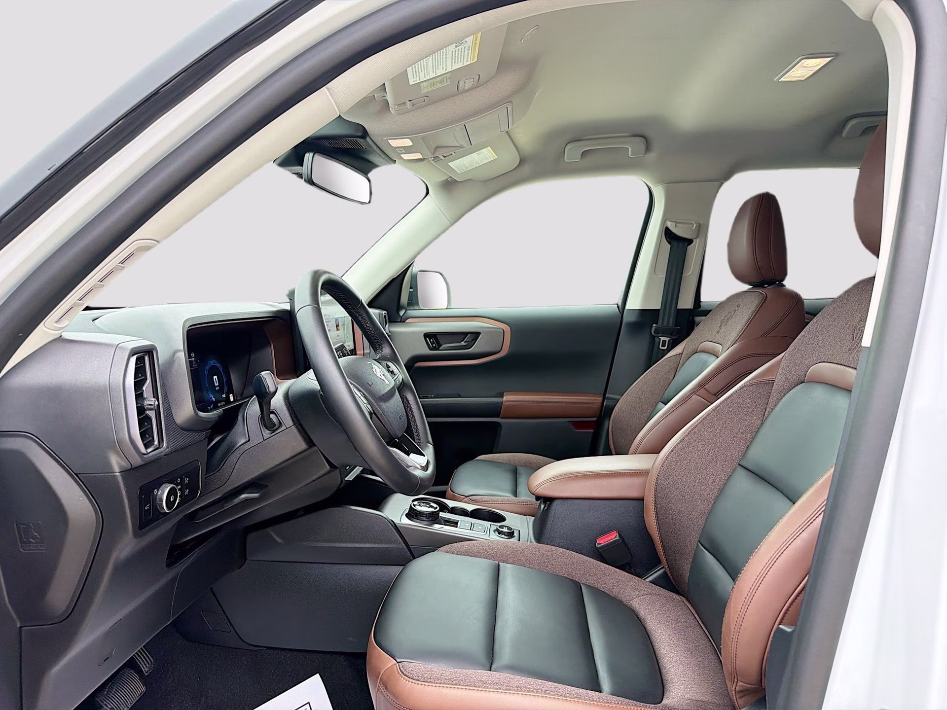 2025 Oxford White Ford Bronco Sport Outer Banks 4X4 SUV