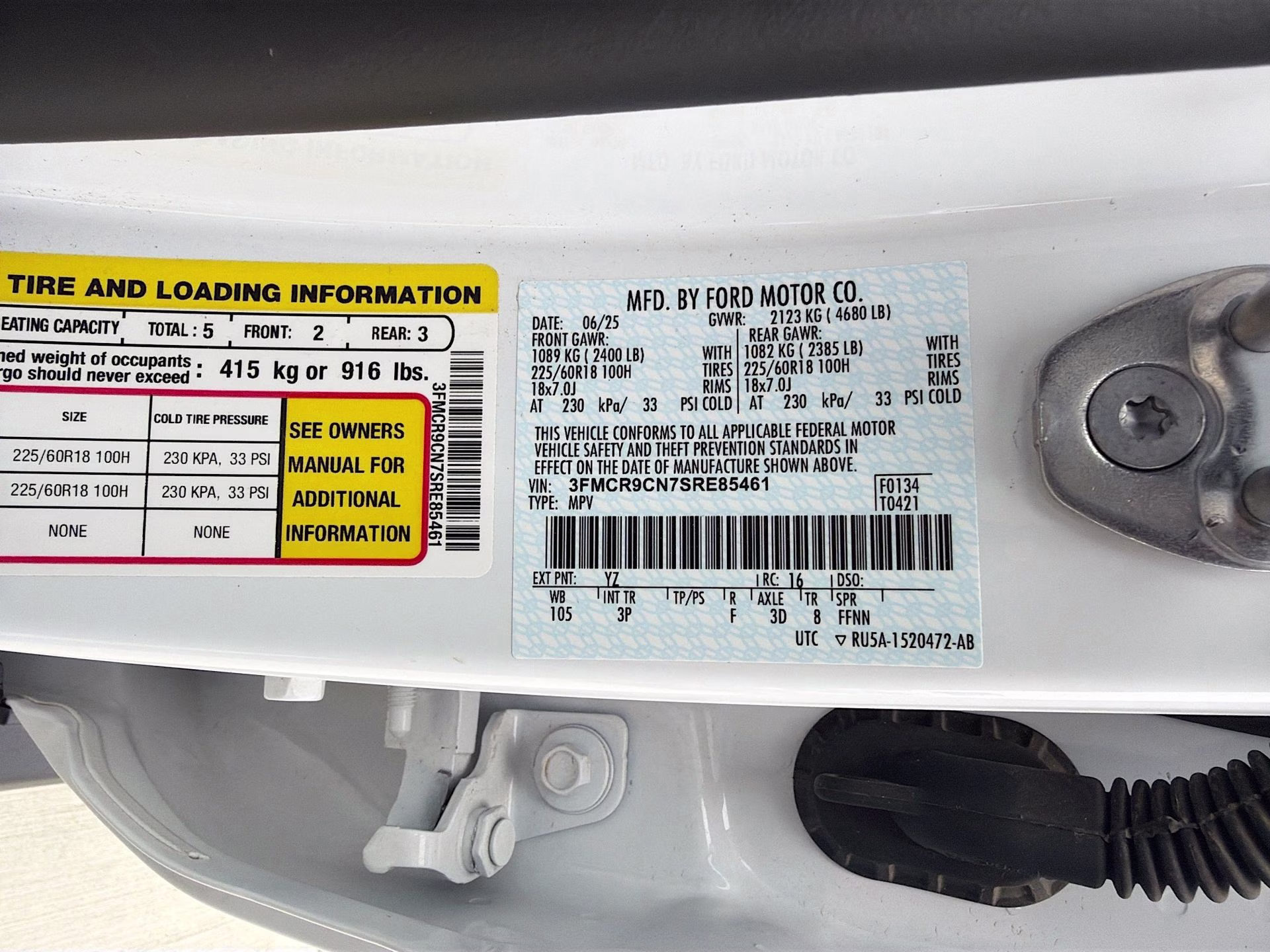 2025 Oxford White Ford Bronco Sport Outer Banks 4X4 SUV