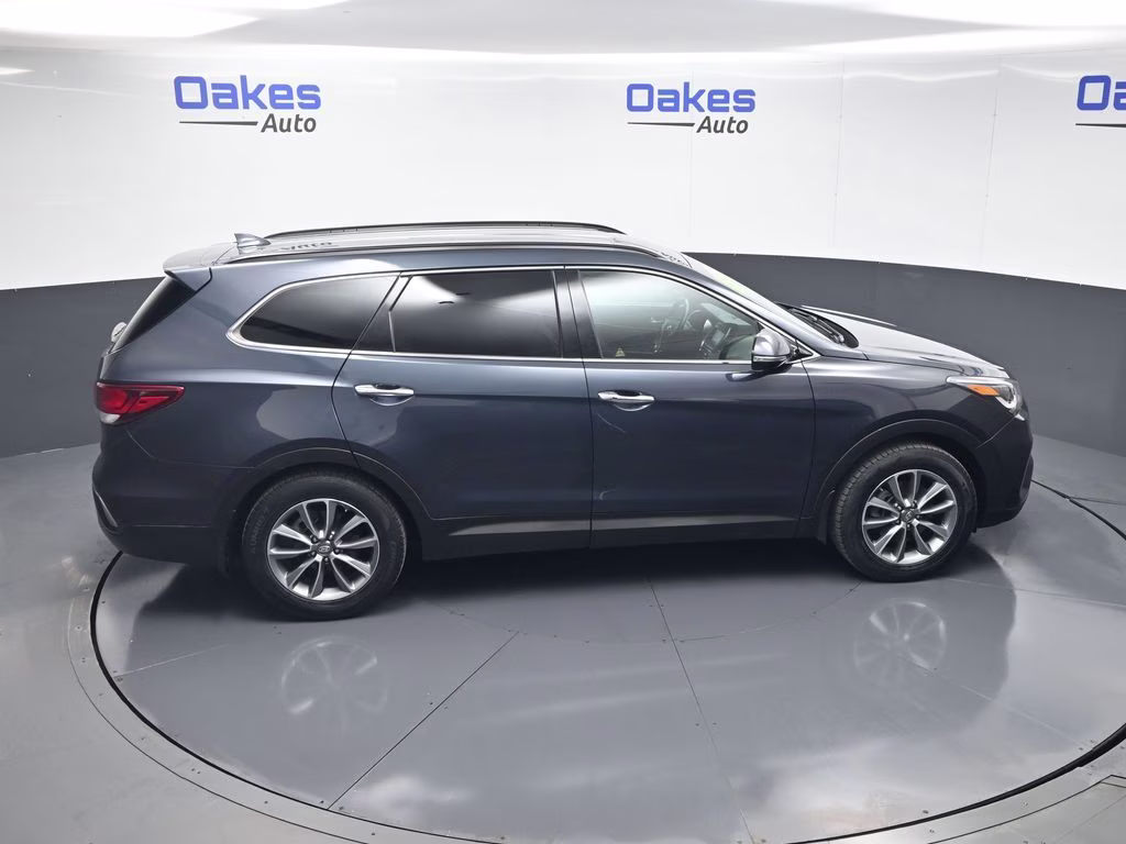 2019 Night Sky Pearl Hyundai Santa Fe XL SE FWD SUV