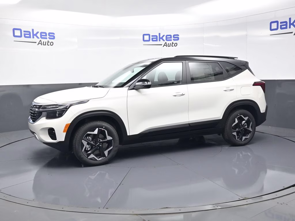 2026 Clear White/Black Roof Kia Seltos S AWD SUV