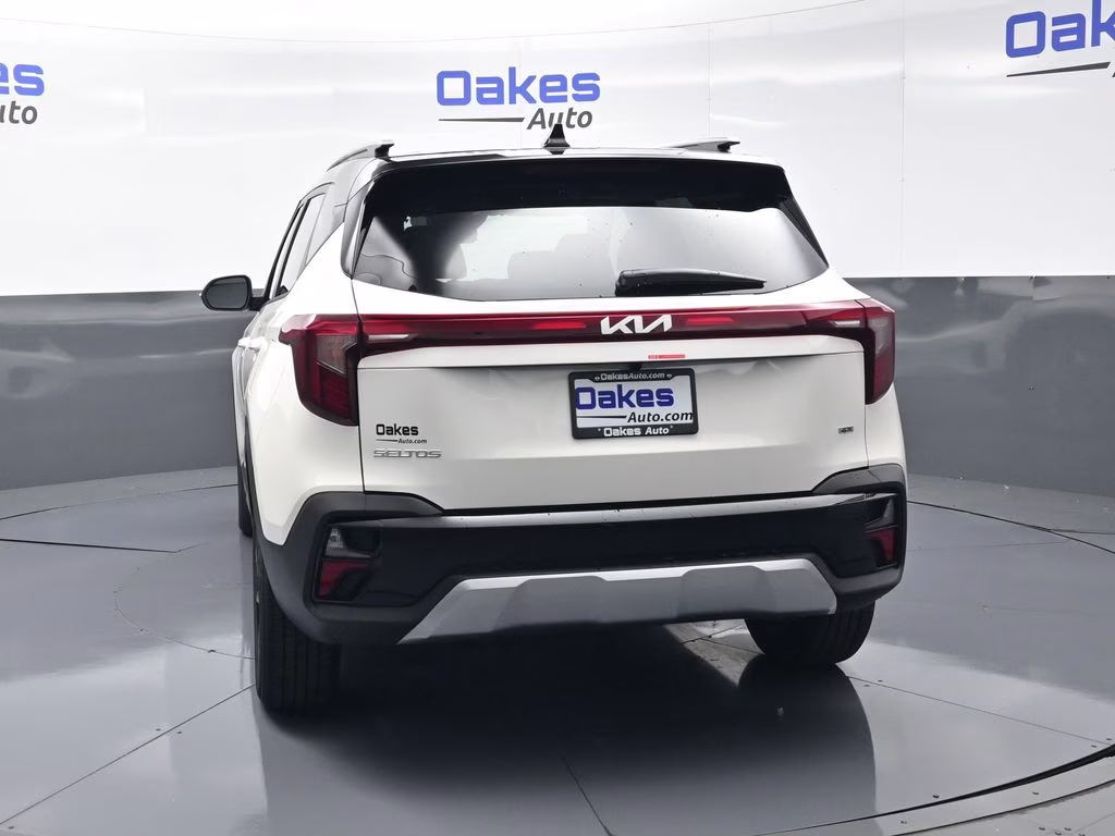 2026 Clear White/Black Roof Kia Seltos S AWD SUV