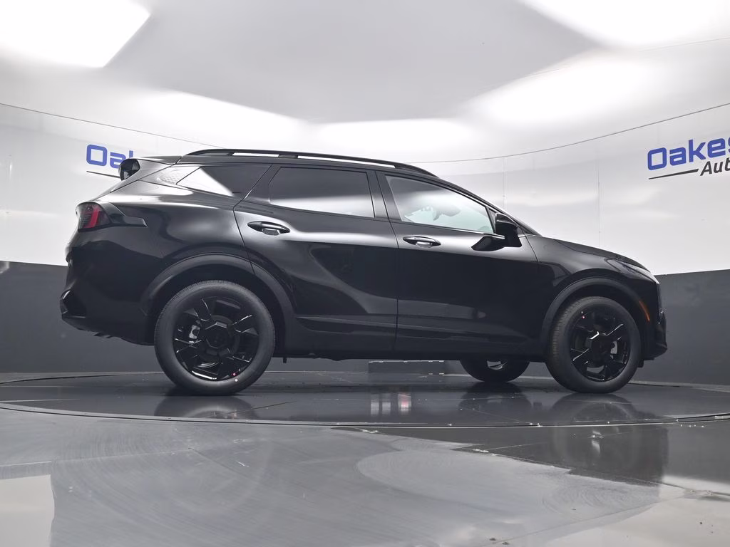 2026 Fusion Black Kia Sportage Hybrid X-Line AWD SUV