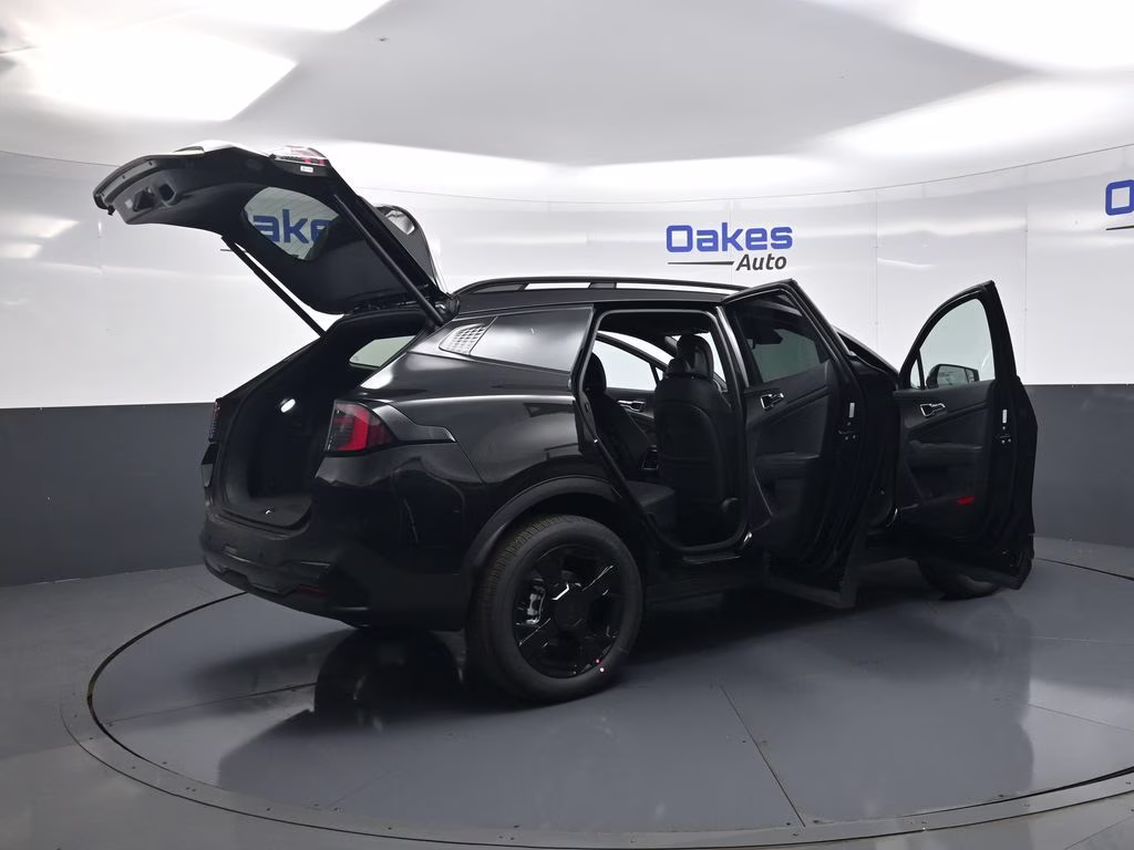 2026 Fusion Black Kia Sportage Hybrid X-Line AWD SUV