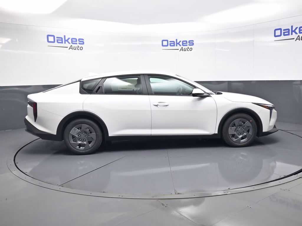 2026 Snow White Pearl Kia K4 LX FWD Sedan