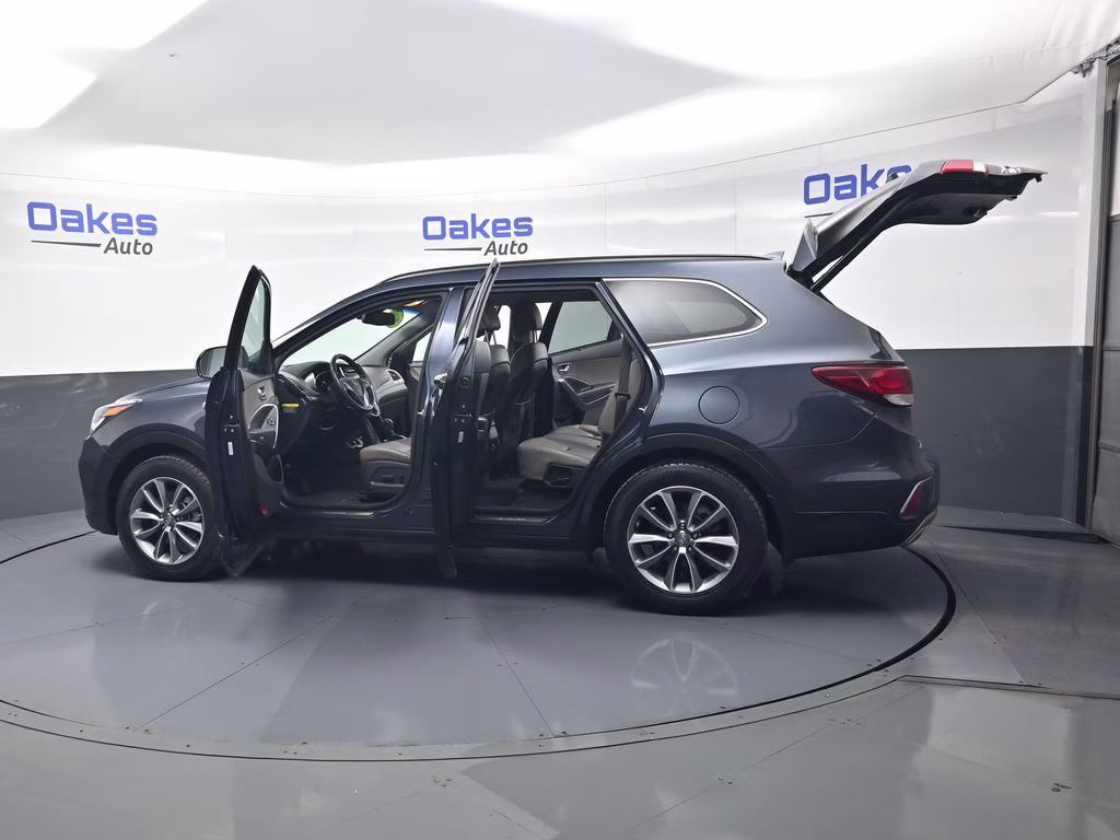 2019 Night Sky Pearl Hyundai Santa Fe XL SE FWD SUV